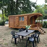 3 Etoiles - Eeeggh * Bagneaux-sur-Loing